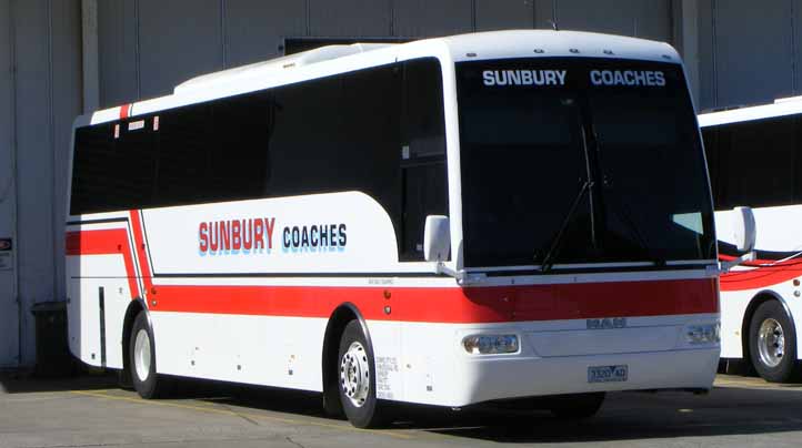 Sunbury Coaches MAN 18.280 Coach Design 20